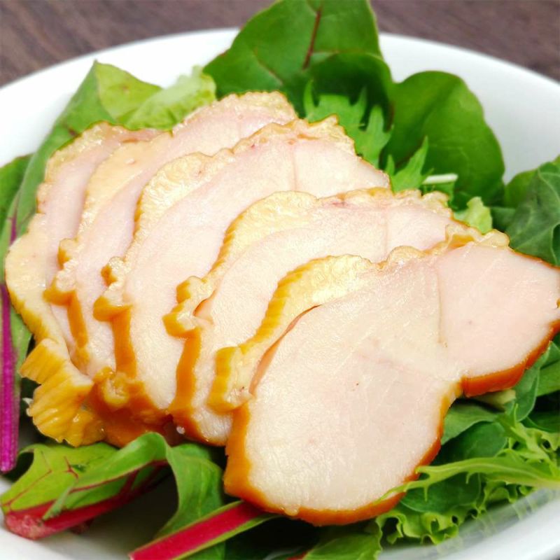 サラダチキン,スモークチキン 鶏むね肉の燻製